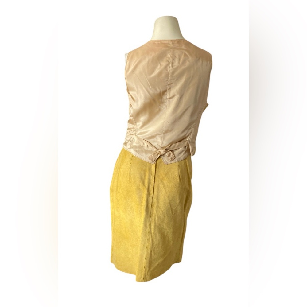 Vintage 1990s Danier suede leather vest and tulip skirt set Women - Picture 4 of 16
